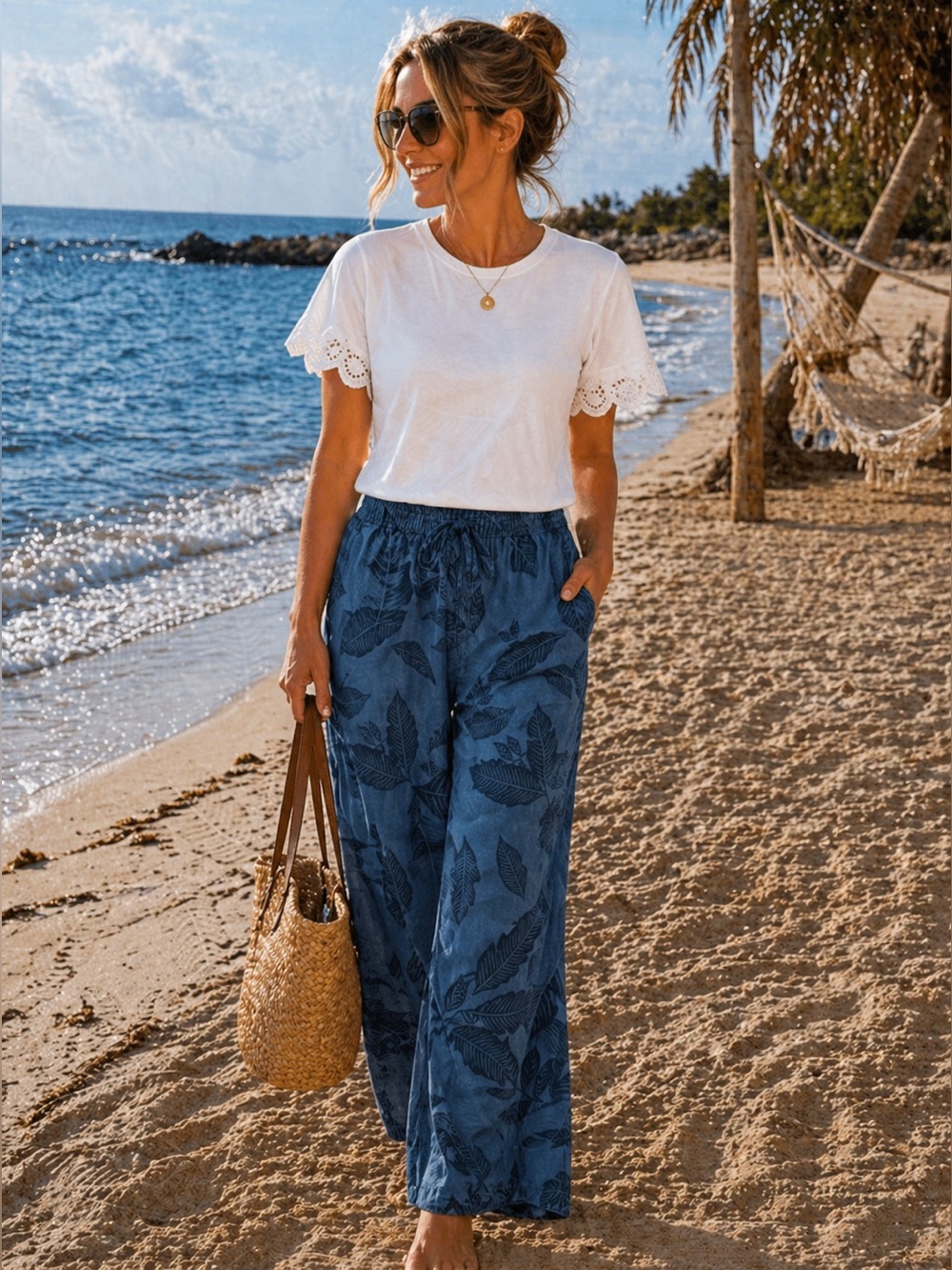 Land N Sea Floral wide leg pull on pants size small